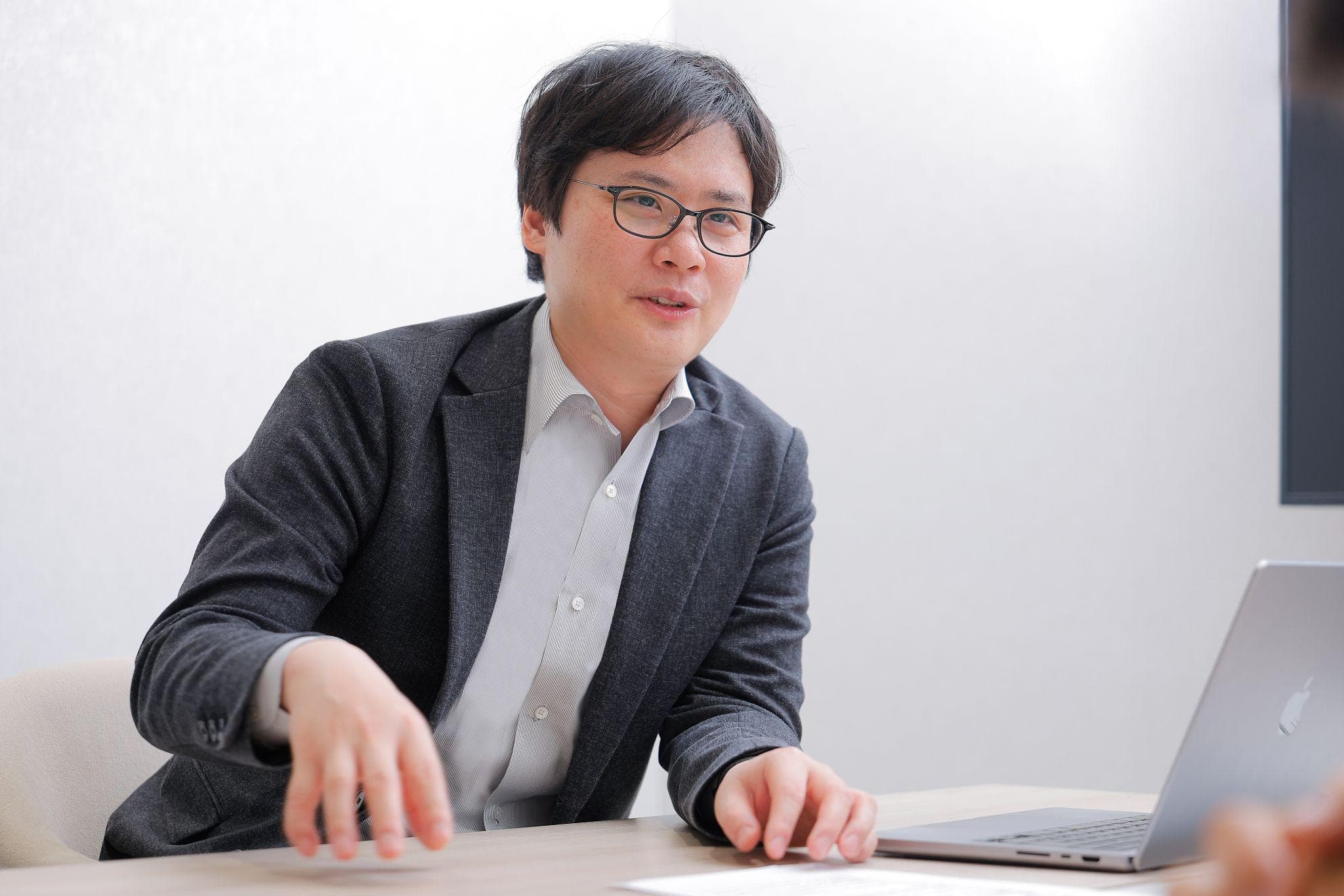 株式会社GenerativeX 代表取締役 荒木 れい