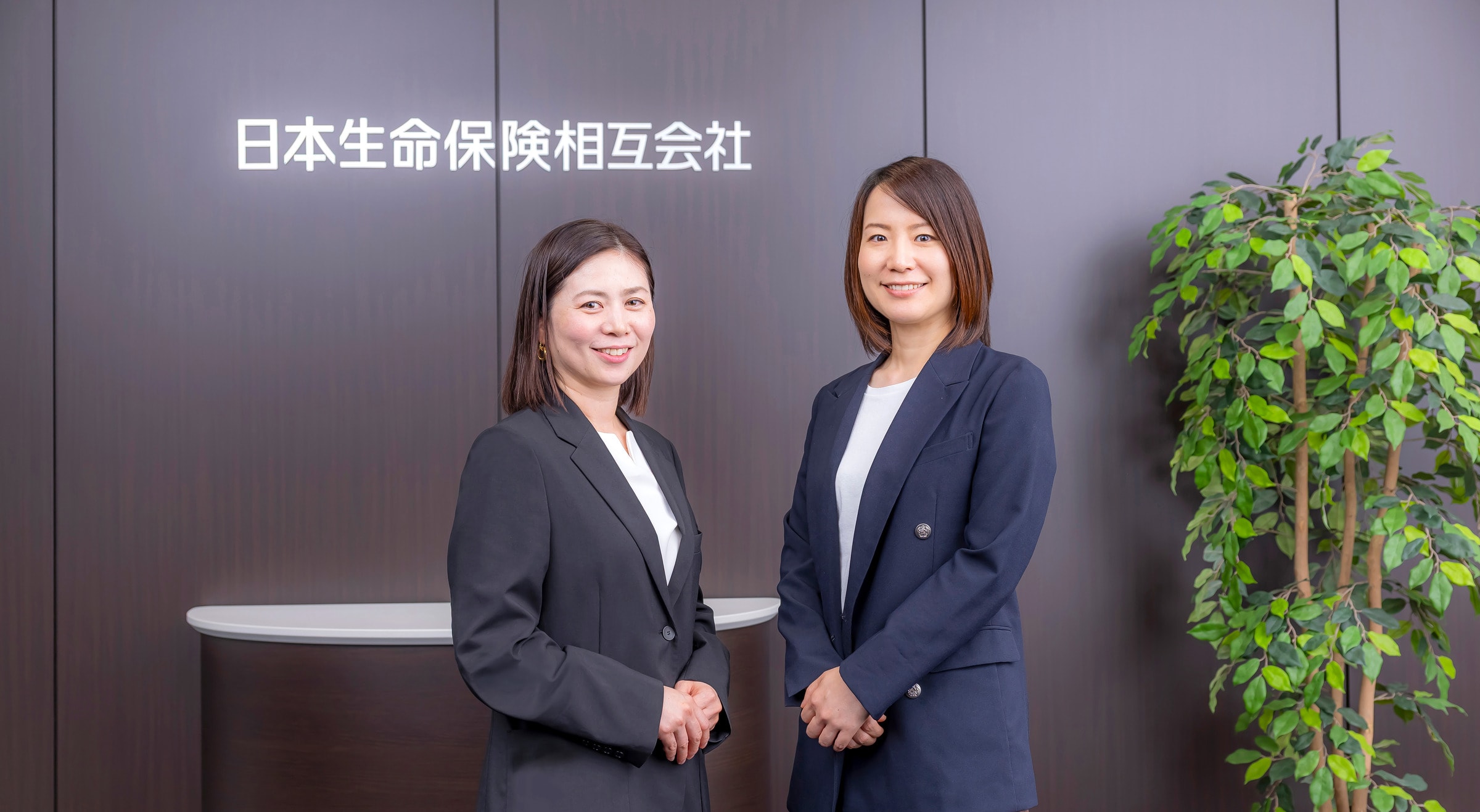 日本生命保険相互会社 代理店業務部 功刀麻理子氏 杉山由希氏
