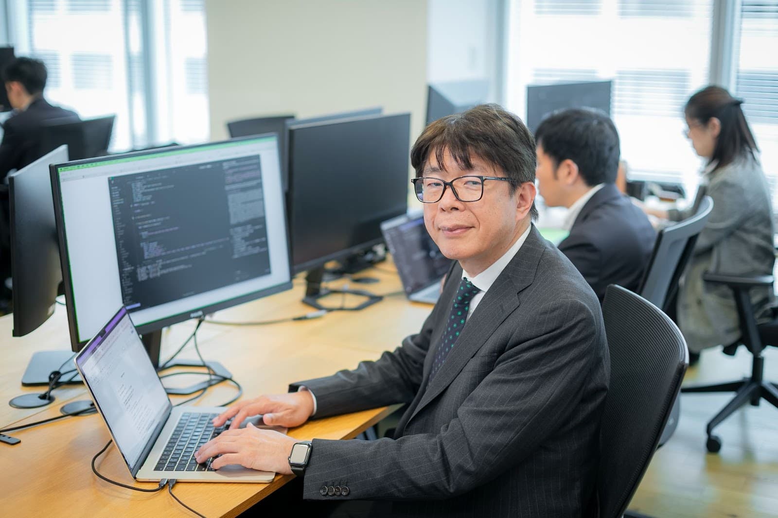 01ー文中1 【執行役員 桑原茂雄】直感を信じてまっすぐ信念の元に変革を推進する